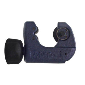 Uniweld Corta Tubo 1/8pulg a 1pulg (3mm A 25mm) UTC701 